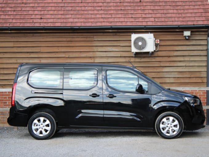 2025 Vauxhall Combo Life