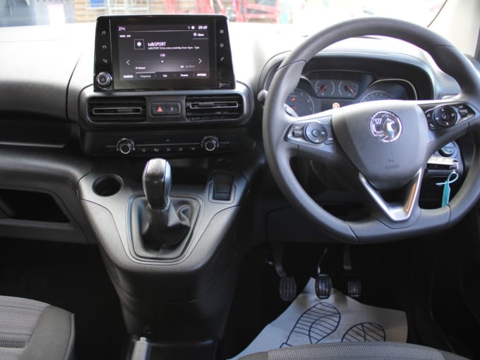 2025 Vauxhall Combo Life