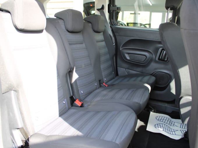2025 Vauxhall Combo Life