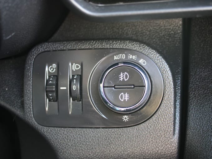 2025 Vauxhall Combo Life