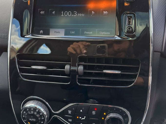 2014 Renault Clio