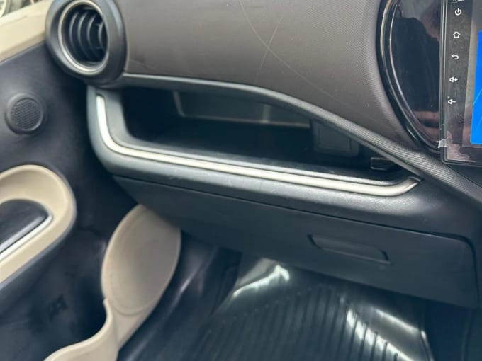 2014 Toyota Yaris
