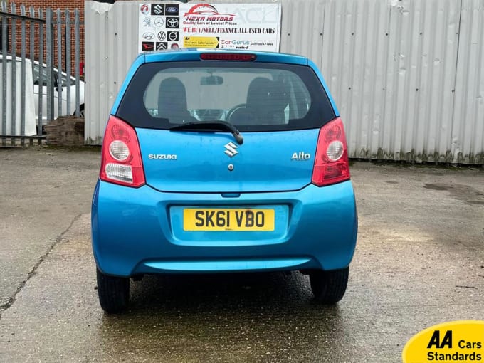 2011 Suzuki Alto