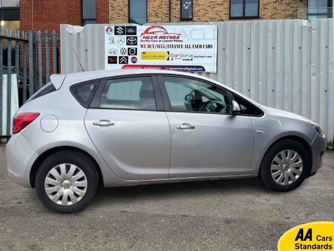 2012 Vauxhall Astra