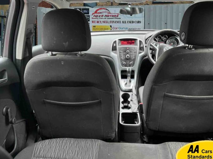 2012 Vauxhall Astra