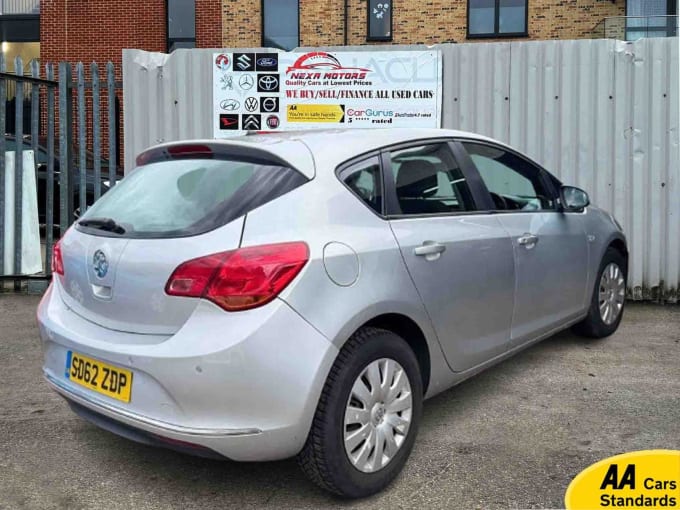 2012 Vauxhall Astra