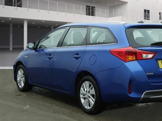 2014 Toyota Auris
