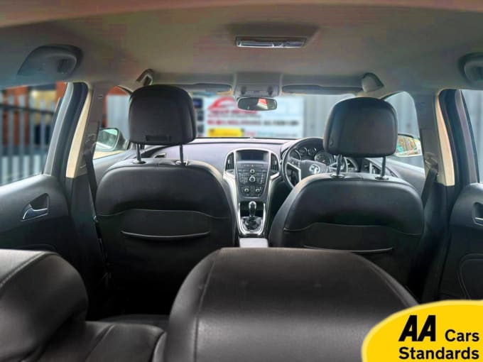 2011 Vauxhall Astra
