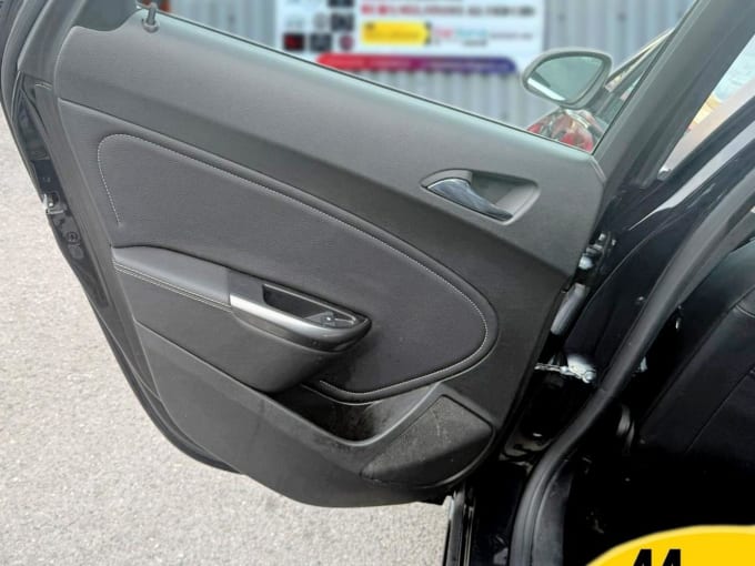 2011 Vauxhall Astra