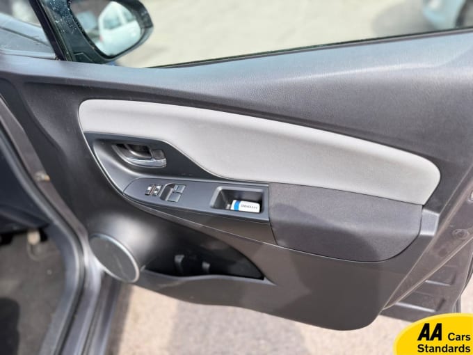 2016 Toyota Yaris