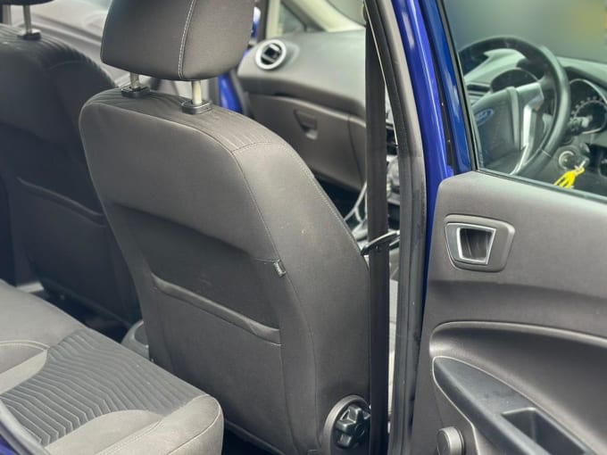 2015 Ford Fiesta