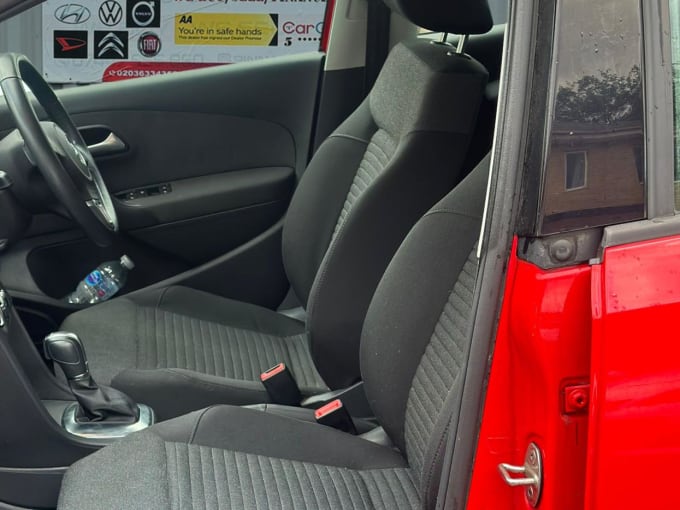 2014 Volkswagen Polo