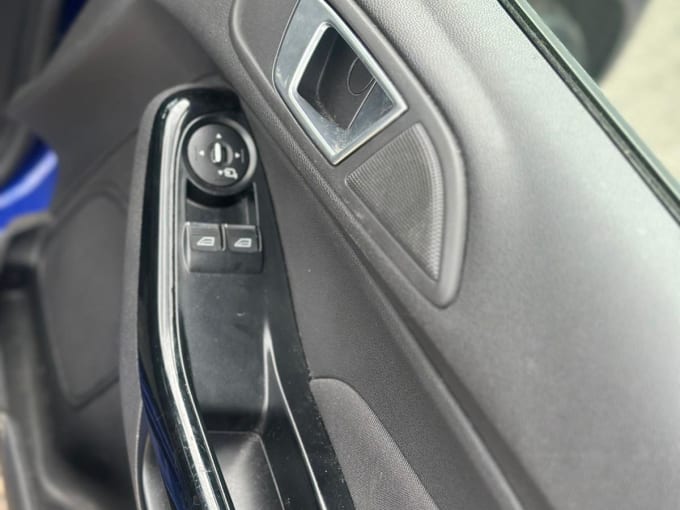 2014 Ford Fiesta