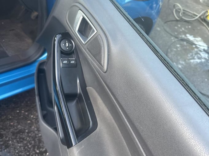 2015 Ford Fiesta