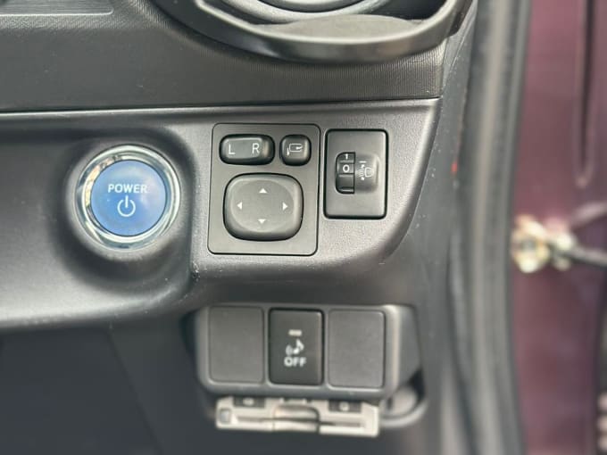2025 Toyota Yaris