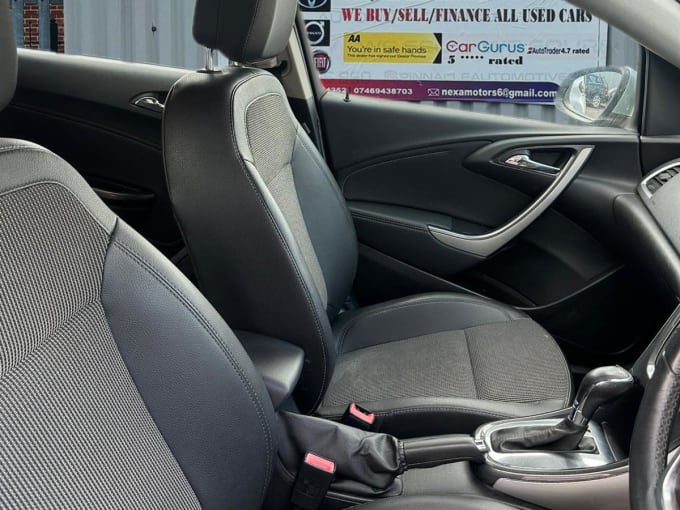 2012 Vauxhall Astra