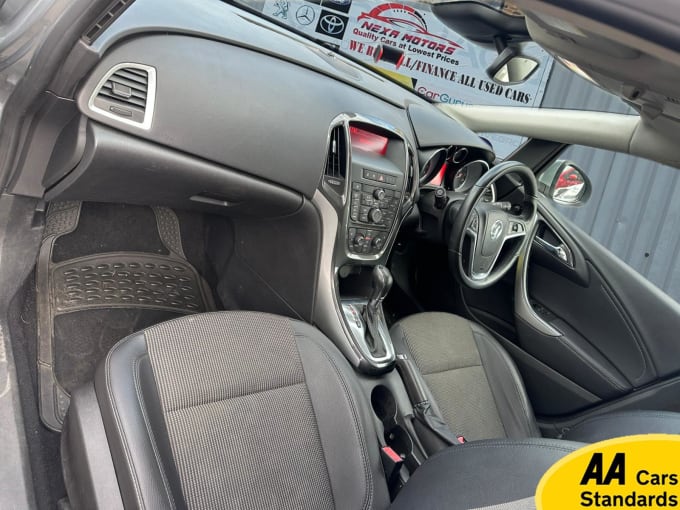 2012 Vauxhall Astra