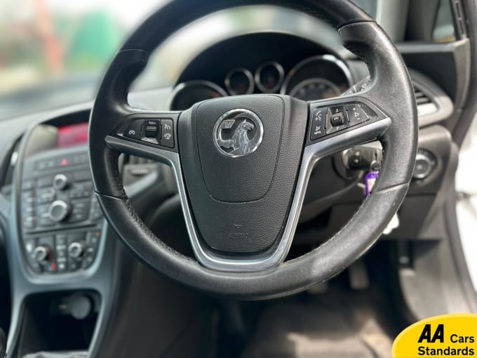 2015 Vauxhall Astra