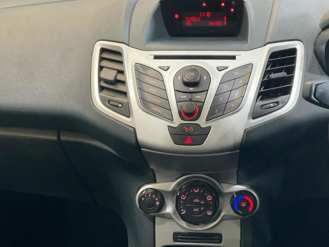 2012 Ford Fiesta