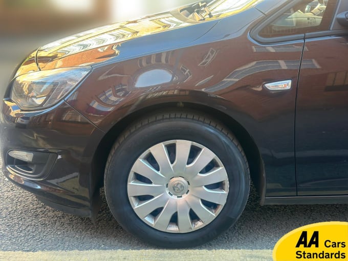 2013 Vauxhall Astra