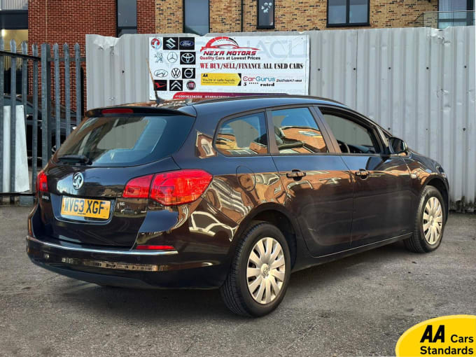 2013 Vauxhall Astra