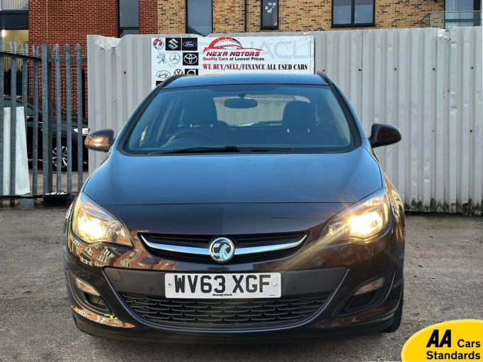 2013 Vauxhall Astra