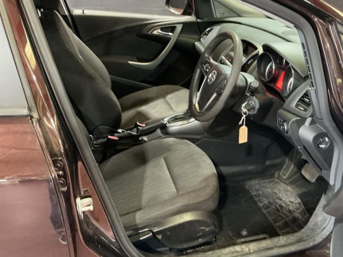 2013 Vauxhall Astra