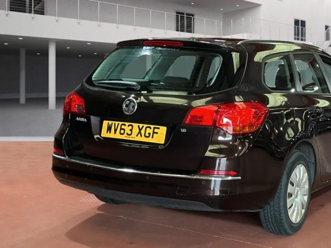 2013 Vauxhall Astra