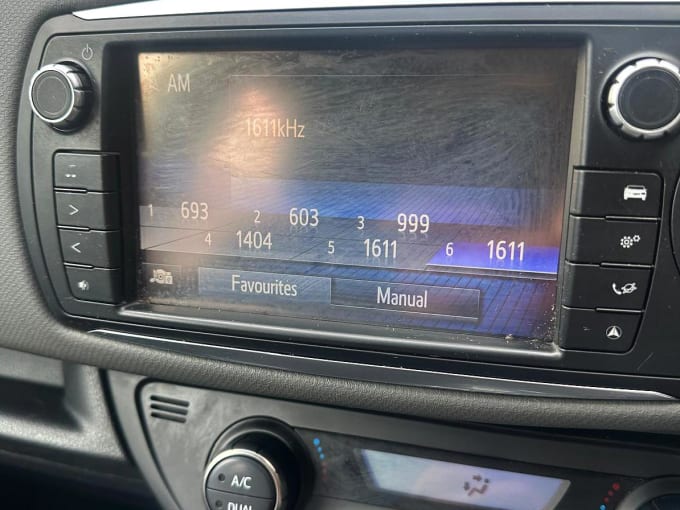 2015 Toyota Yaris