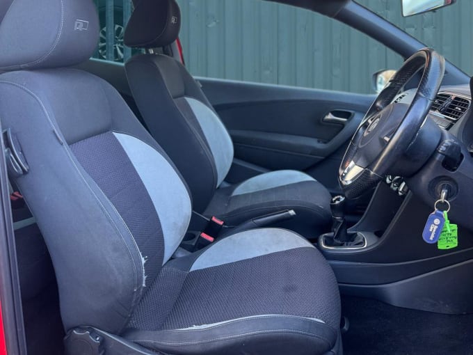 2013 Volkswagen Polo