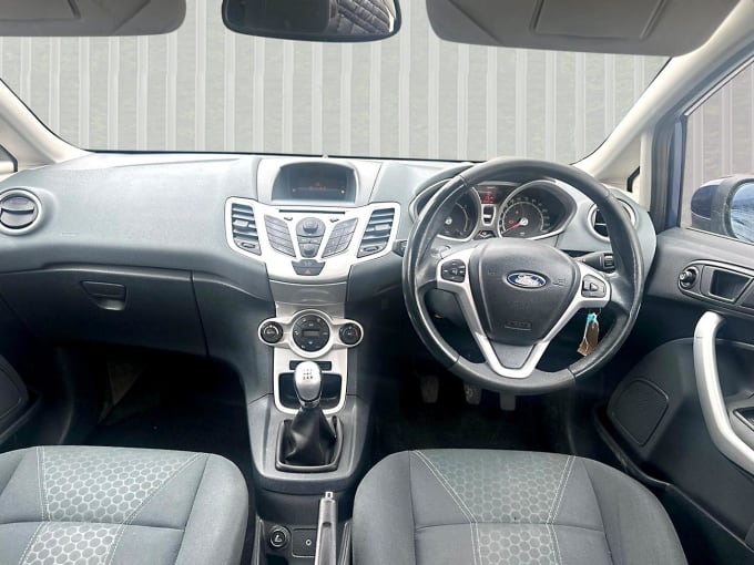 2009 Ford Fiesta