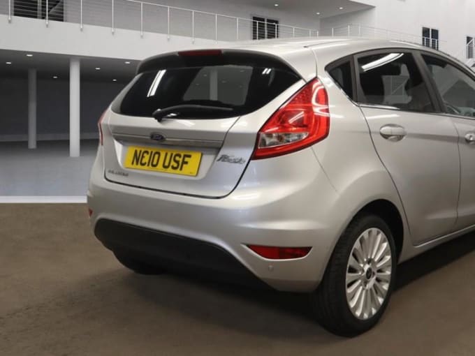 2010 Ford Fiesta