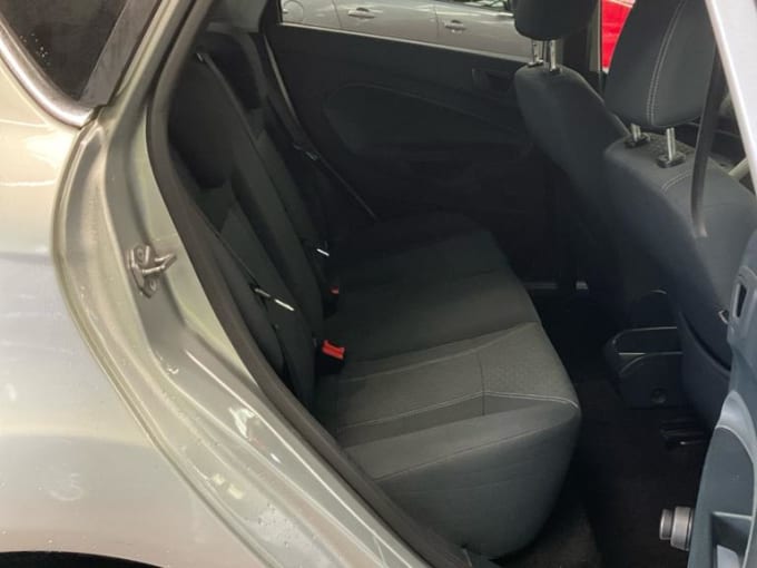 2010 Ford Fiesta