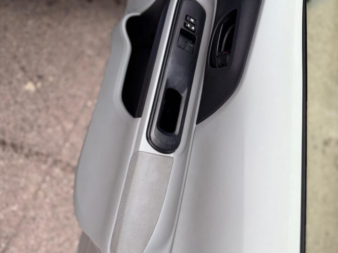 2025 Toyota Yaris