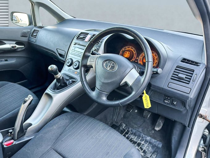 2008 Toyota Auris