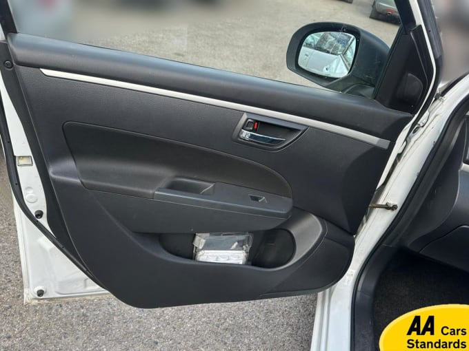 2012 Suzuki Swift