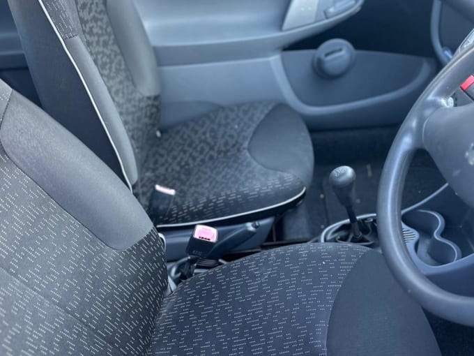 2010 Peugeot 107