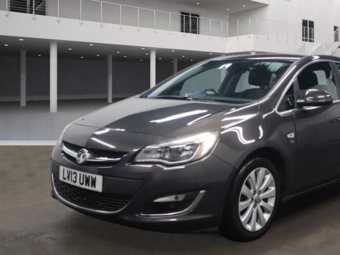 2013 Vauxhall Astra