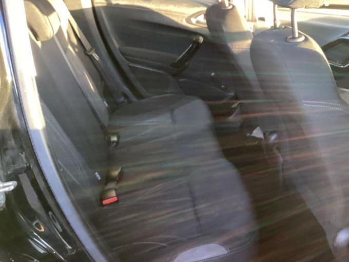 2014 Peugeot 208