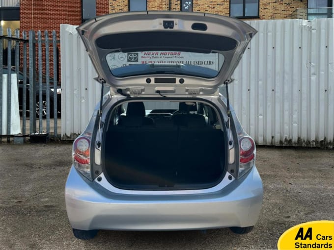 0214 Toyota Yaris
