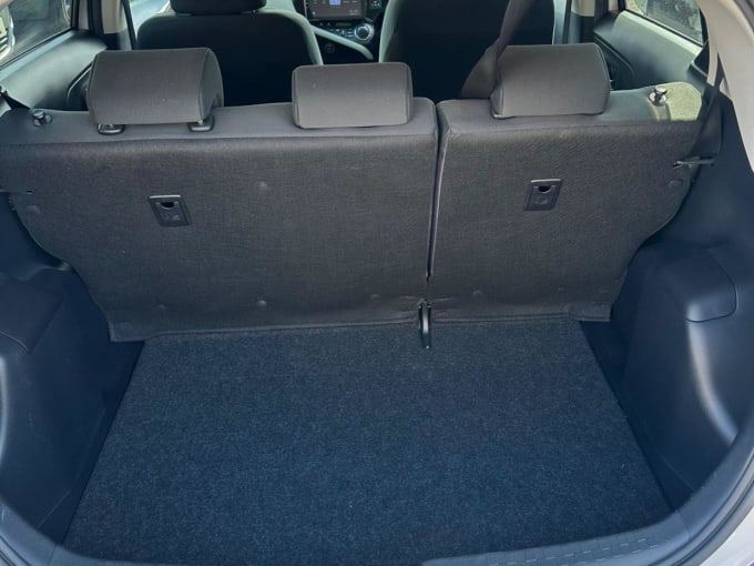 0214 Toyota Yaris