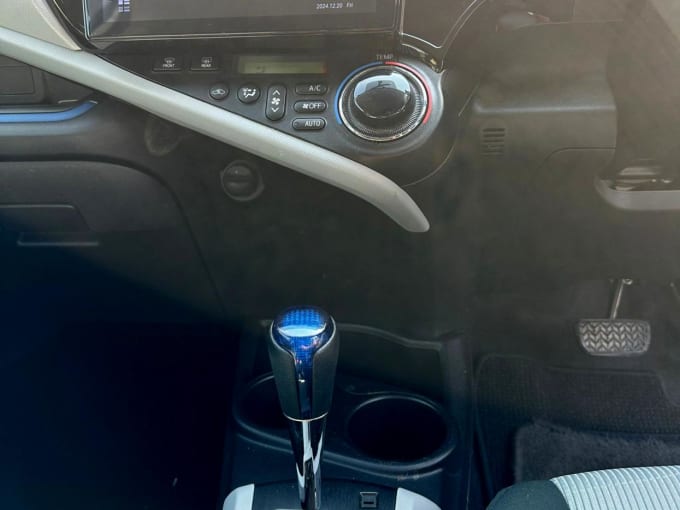 0214 Toyota Yaris