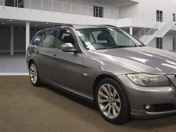 2011 BMW 3 Series