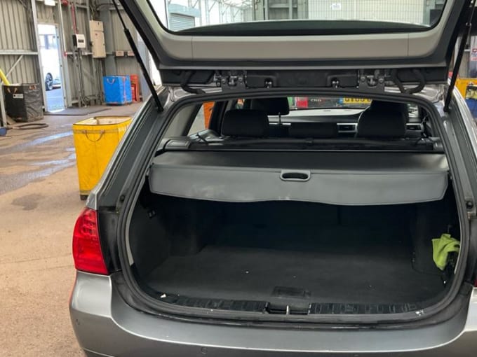 2011 BMW 3 Series