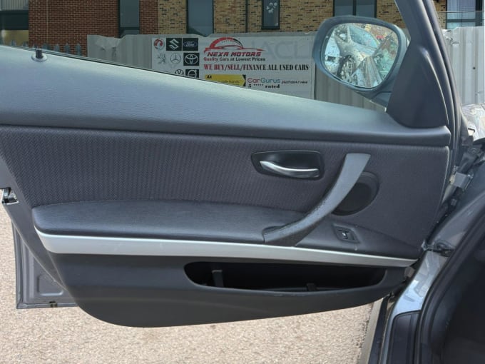 2011 BMW 3 Series