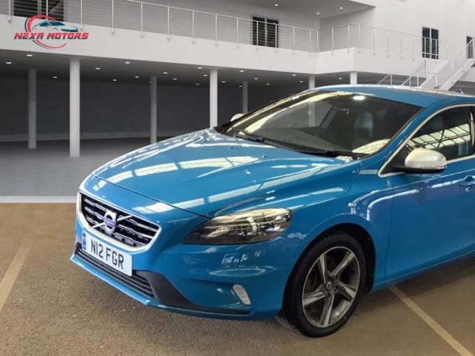 2015 Volvo V40