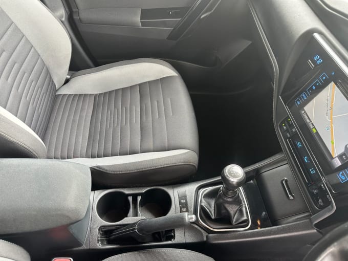 2025 Toyota Auris