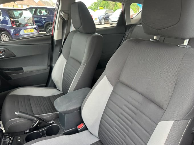 2025 Toyota Auris