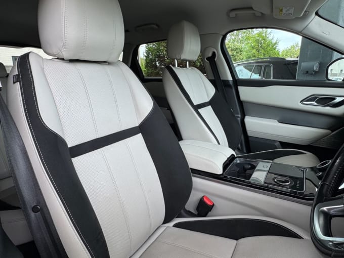2025 Land Rover Range Rover Velar