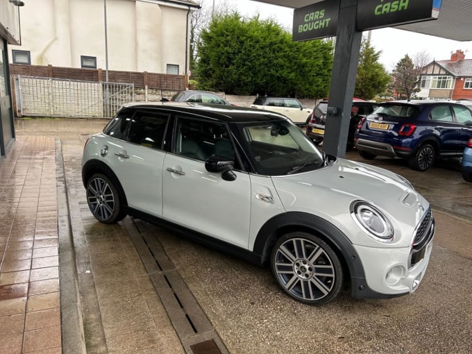 2020 Mini Mini